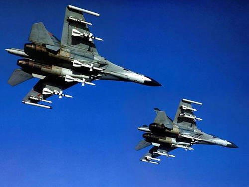 Trung Quốc học hỏi được rất nhiều từ công nghiệp quốc phòng Nga. Trong hình là máy bay chiến đấu Su-27 của Không quân Trung Quốc